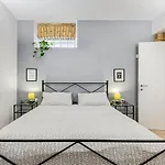 M&C San Pietro Basement House
